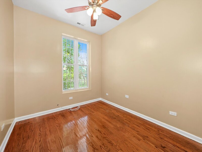 3921 W Huron Street Chicago IL 60624