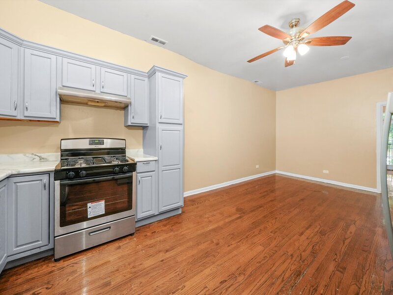 3921 W Huron Street Chicago IL 60624