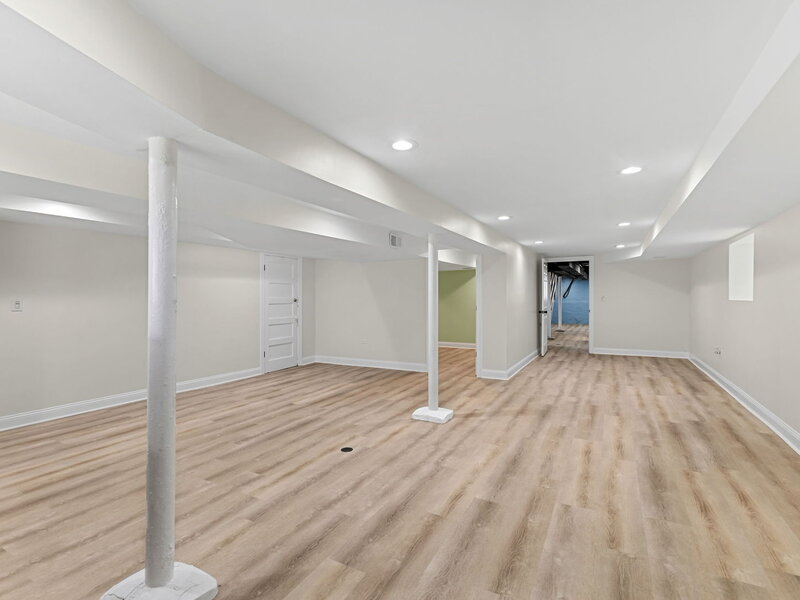 8044 S Harper Avenue Chicago IL 60619