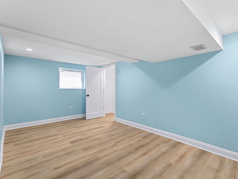 8044 S Harper Avenue Chicago IL 60619