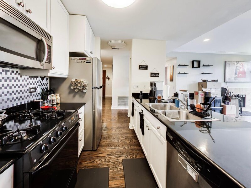 400 N Clinton Street Chicago IL 60654