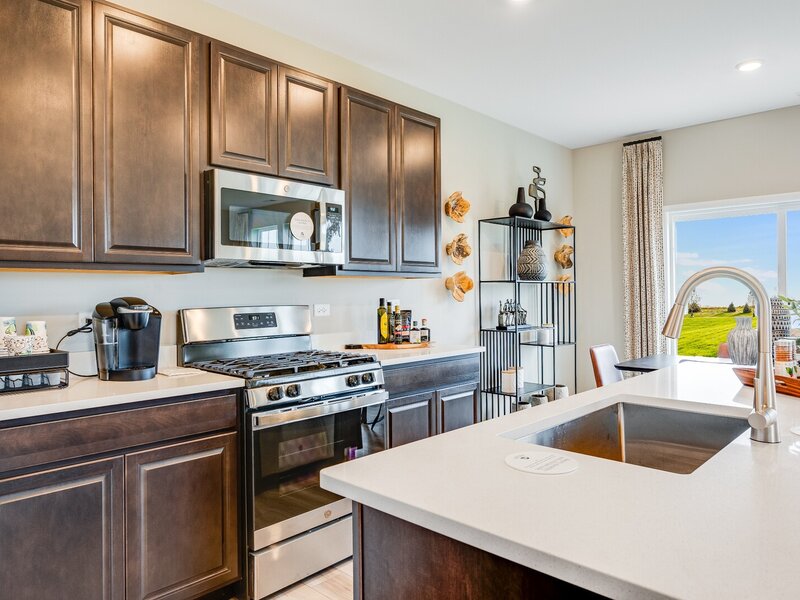 1191 Glenmont Street Algonquin IL 60102