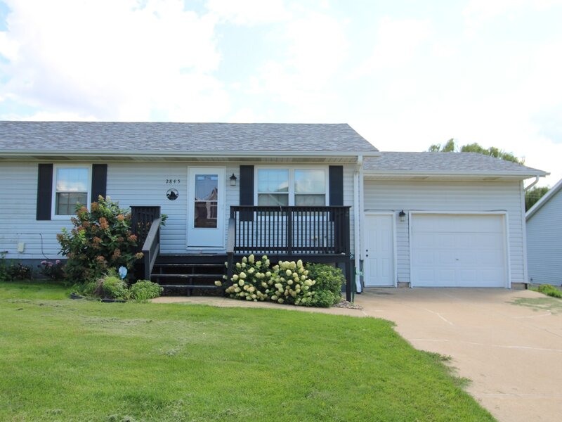 2845 W 63rd Street Davenport IA 52806
