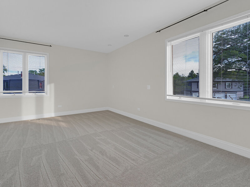 608 Inverrary Lane Deerfield IL 60015
