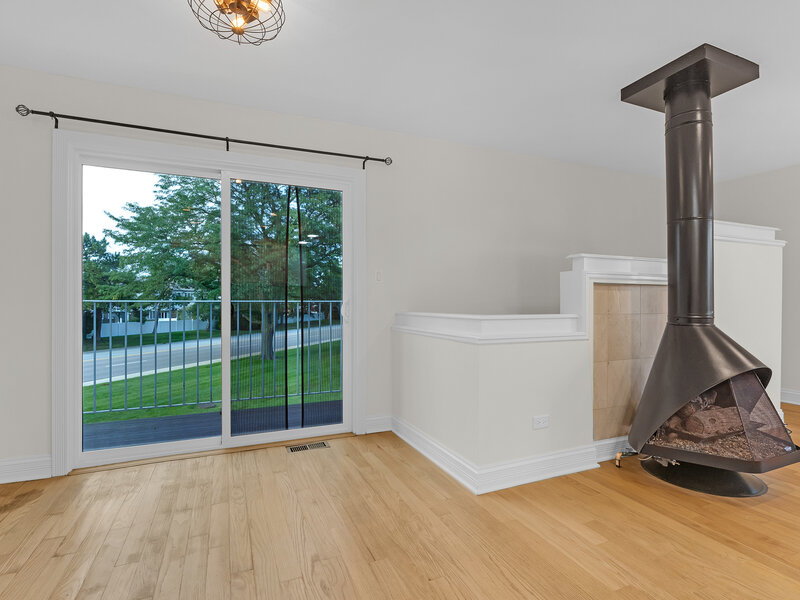 608 Inverrary Lane Deerfield IL 60015