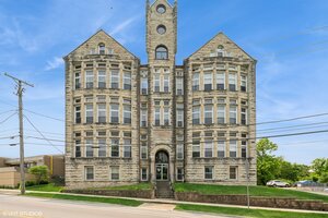 Photo of 400 Mccarthy Road Lemont IL 60439 Unit 421