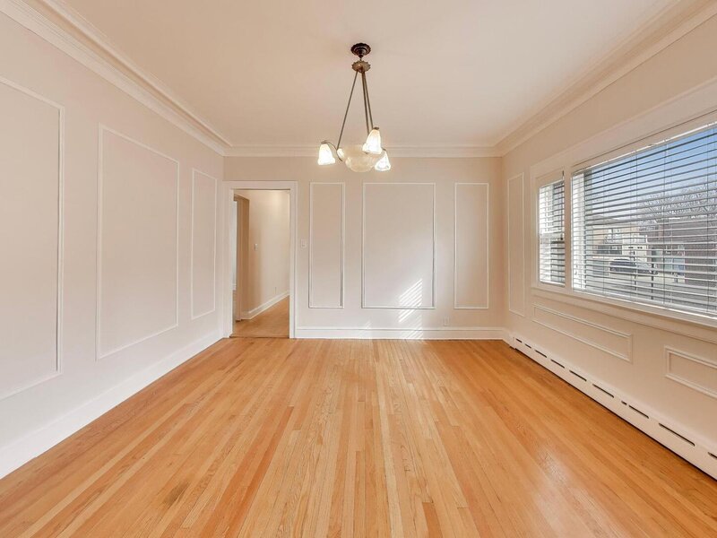 6503 N Maplewood Avenue Chicago IL 60645