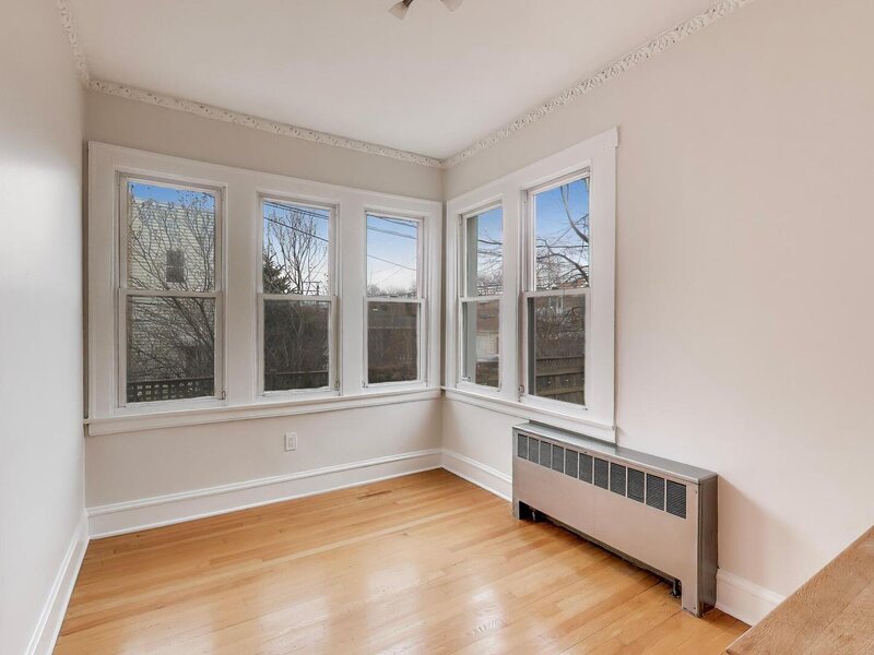 6503 N Maplewood Avenue Chicago IL 60645