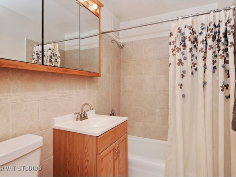 655 W Irving Park Road Chicago IL 60613