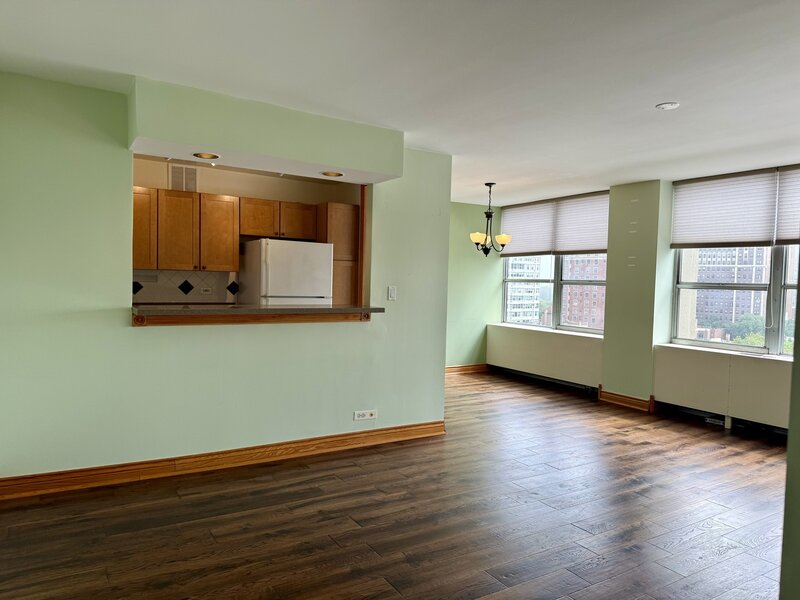 655 W Irving Park Road Chicago IL 60613