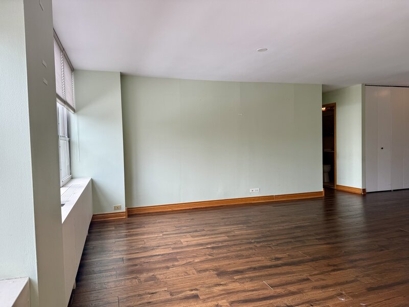 655 W Irving Park Road Chicago IL 60613