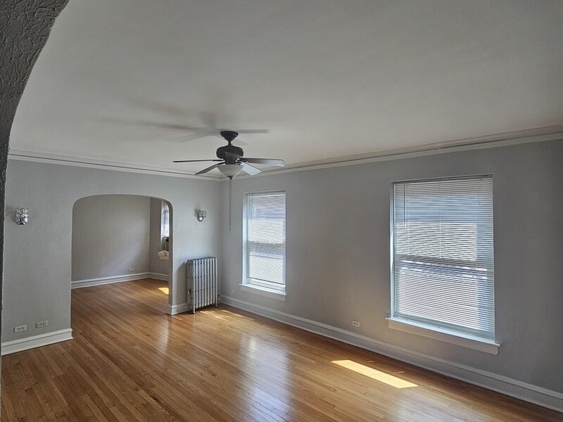 4130 N Kedvale Avenue Chicago IL 60641