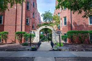 Photo of 4130 N Kedvale Avenue Chicago IL 60641 Unit 208