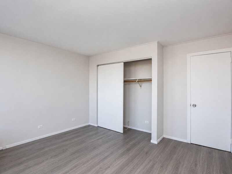 1401 E 55th Street Chicago IL 60615