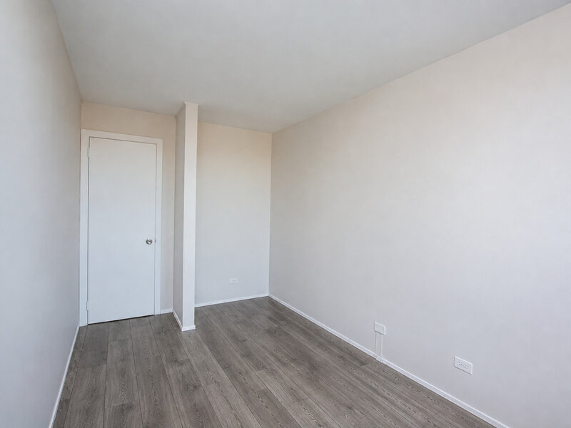 1401 E 55th Street Chicago IL 60615