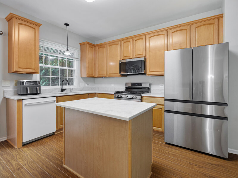 2826 Peachtree Circle Aurora IL 60502