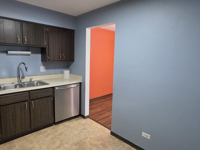 1758 Plymouth Court Wheaton IL 60189