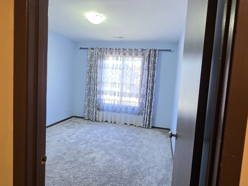 1758 Plymouth Court Wheaton IL 60189