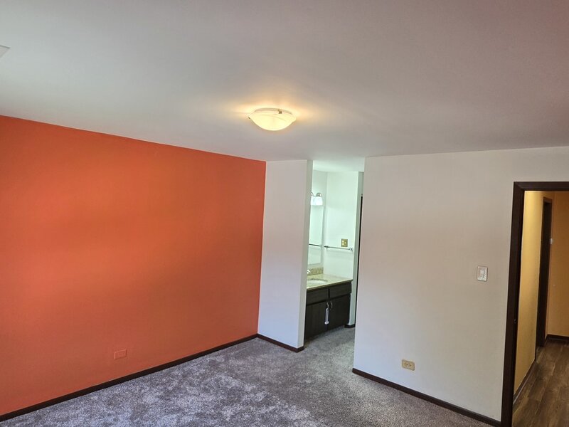 1758 Plymouth Court Wheaton IL 60189