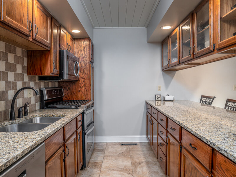 4070 Prairie Lane Bettendorf IA 52722