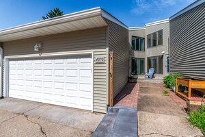 Photo of 4070 Prairie Lane Bettendorf IA 52722