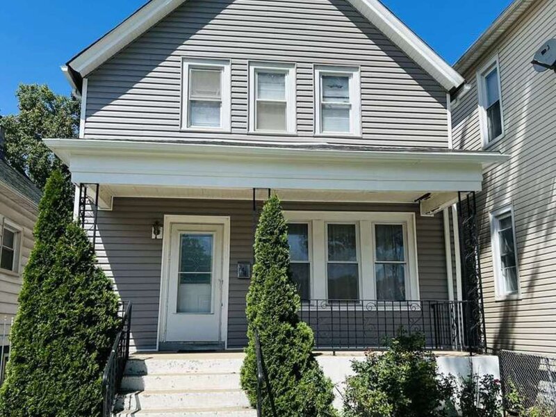 344 E 117th Street Chicago IL 60628