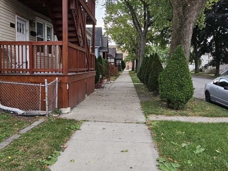 344 E 117th Street Chicago IL 60628