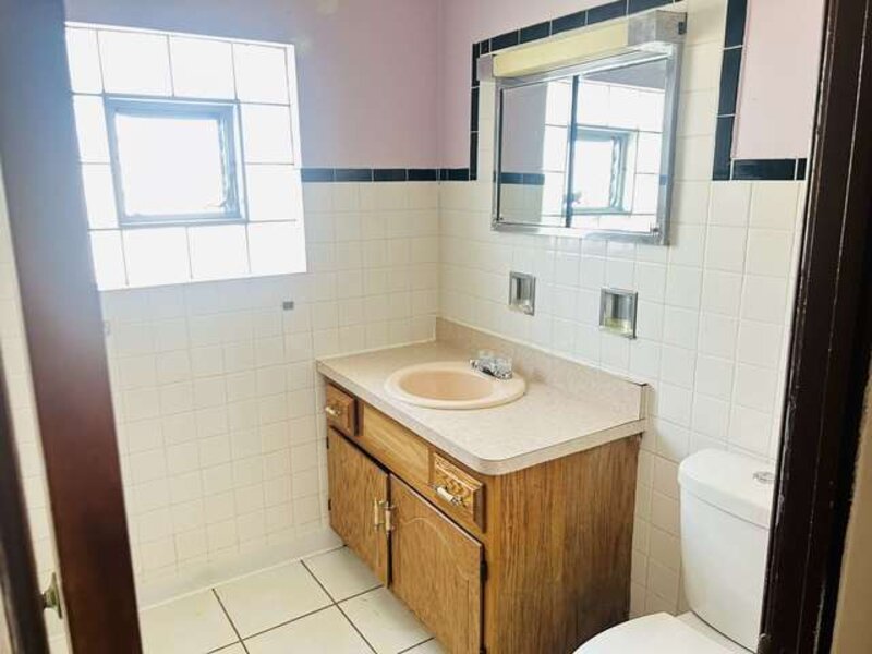 344 E 117th Street Chicago IL 60628