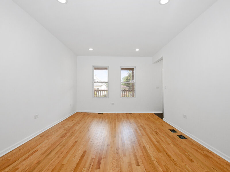 353 E 119th Place Chicago IL 60628