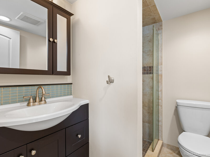 8510 W Catherine Avenue Chicago IL 60656