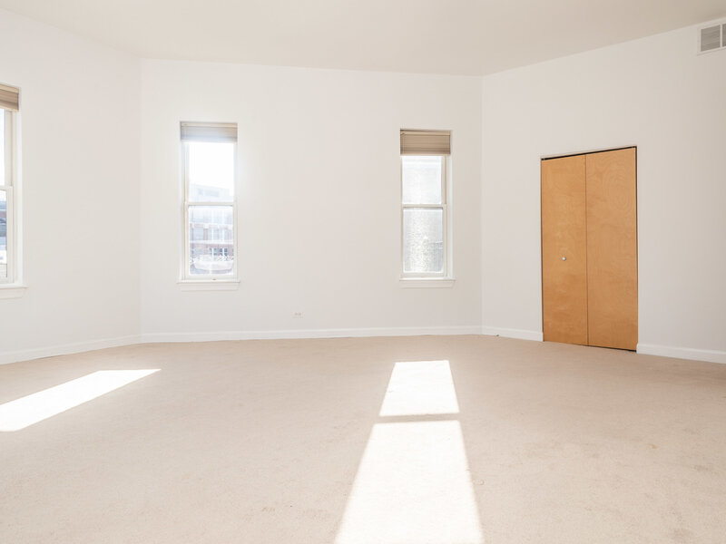 845 W Altgeld Street Chicago IL 60614