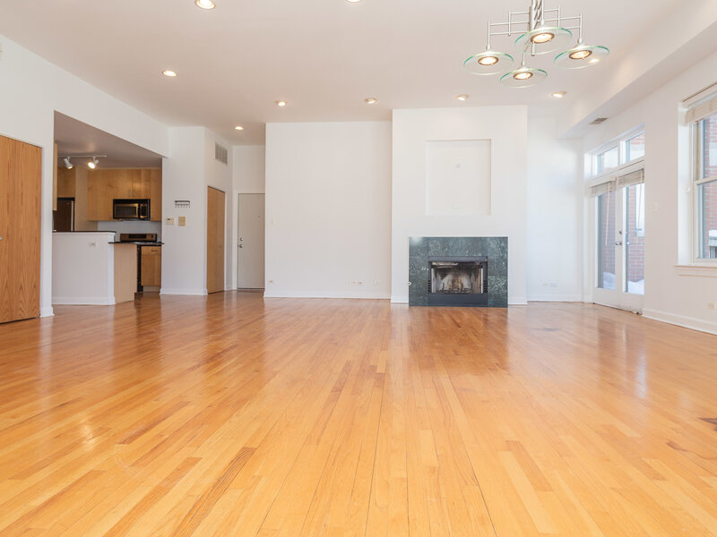 845 W Altgeld Street Chicago IL 60614