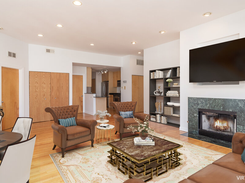 845 W Altgeld Street Chicago IL 60614