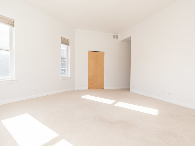845 W Altgeld Street Chicago IL 60614