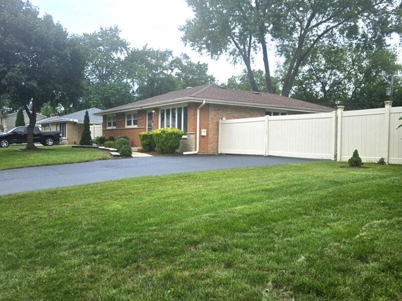 978 E Capri Drive Palatine IL 60074