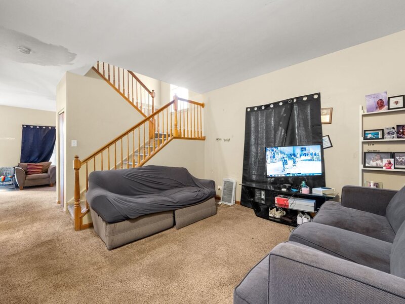 2812 Rebecca Court Montgomery IL 60538