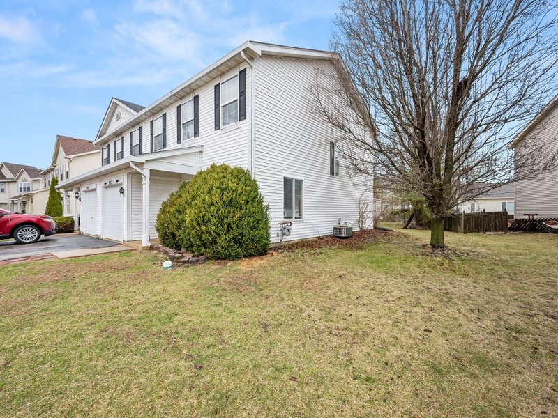 2812 Rebecca Court Montgomery IL 60538