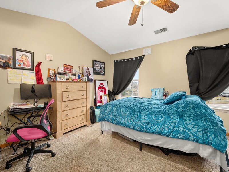 2812 Rebecca Court Montgomery IL 60538