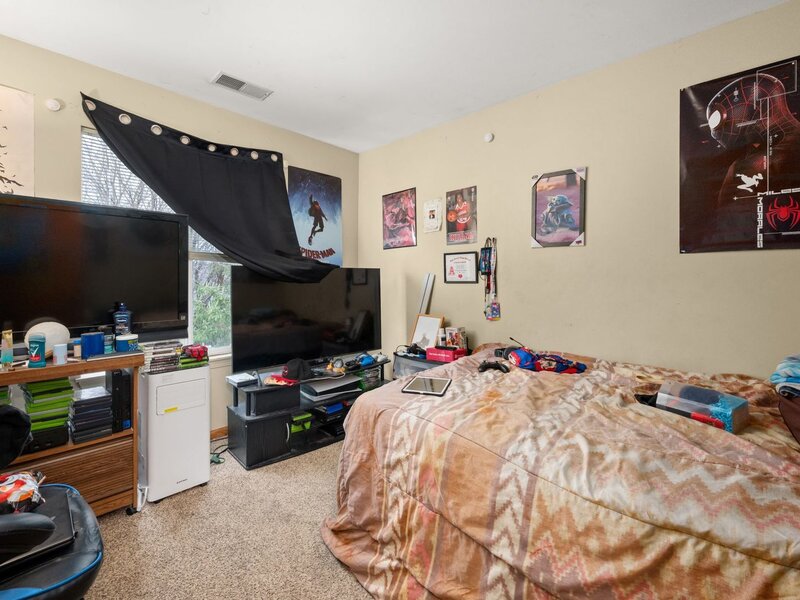 2812 Rebecca Court Montgomery IL 60538