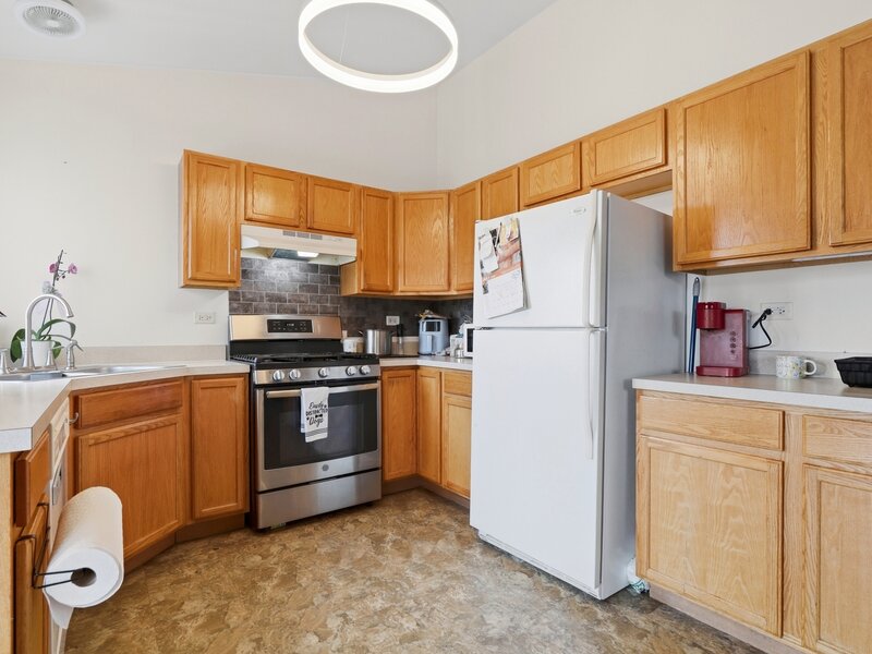 124 Andrew Taras Court Joliet IL 60435