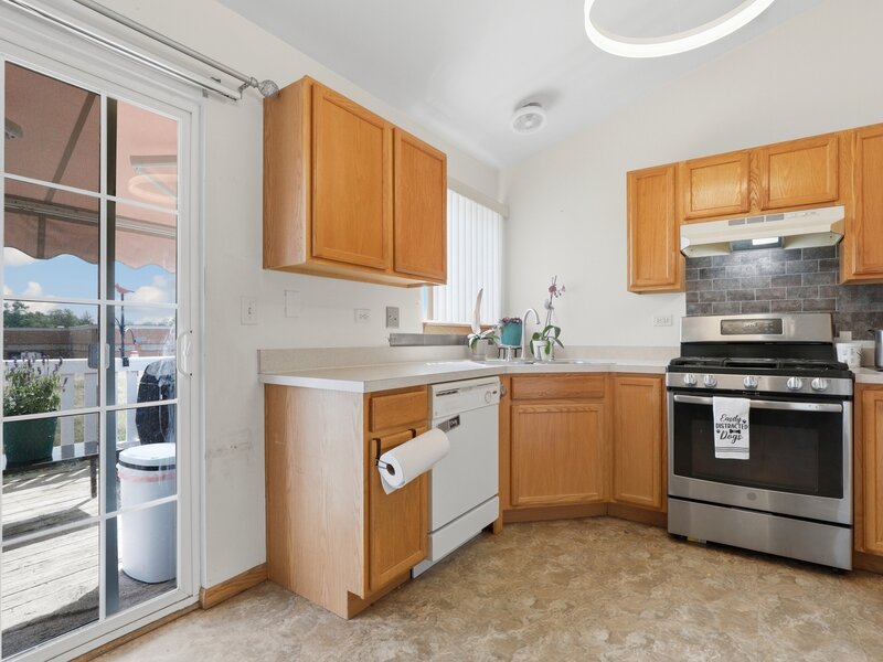 124 Andrew Taras Court Joliet IL 60435