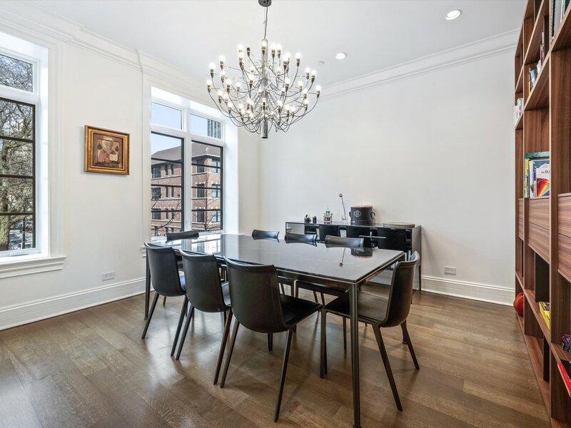 441 W Deming Place Chicago IL 60614