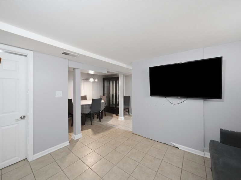 6548 S Kedvale Avenue Chicago IL 60629