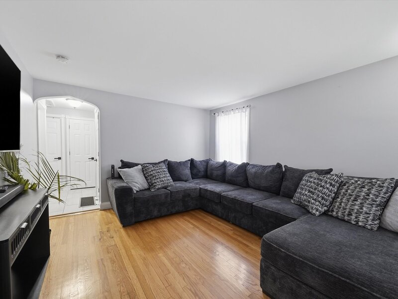 6548 S Kedvale Avenue Chicago IL 60629