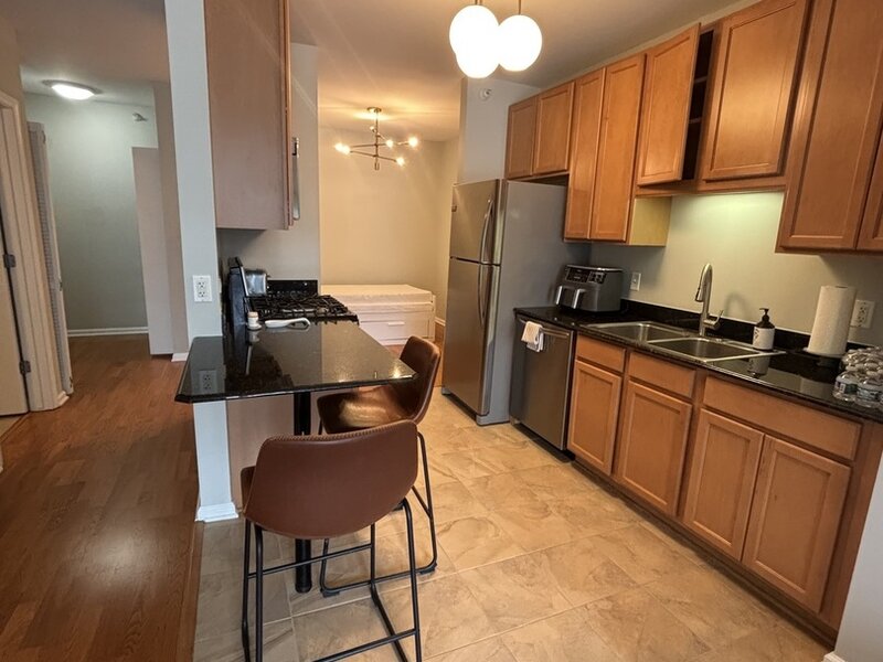125 S Jefferson Street Chicago IL 60661