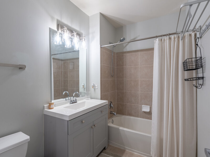 125 S Jefferson Street Chicago IL 60661