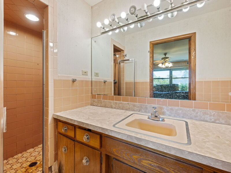 2250 White Oak Drive Northbrook IL 60062