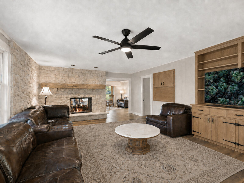 2250 White Oak Drive Northbrook IL 60062