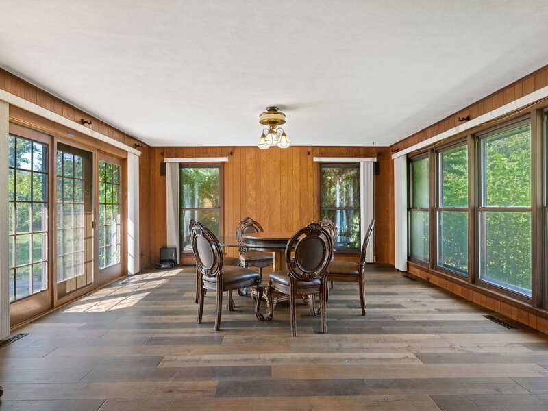 2250 White Oak Drive Northbrook IL 60062