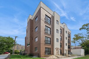Photo of 6755 N Hermitage Avenue Chicago IL 60626 Unit 3